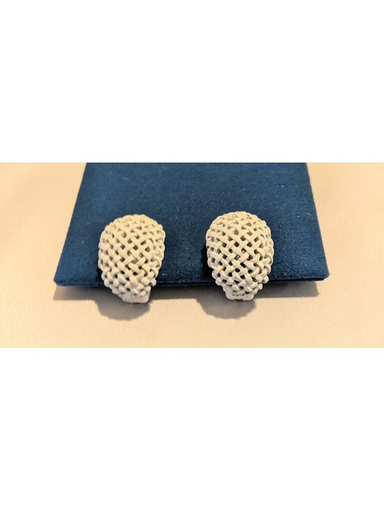 Napier Jewelry - RARE Vintage Napier White Enamel Over Gold Tone Metal Basket Weave Clip Earrings